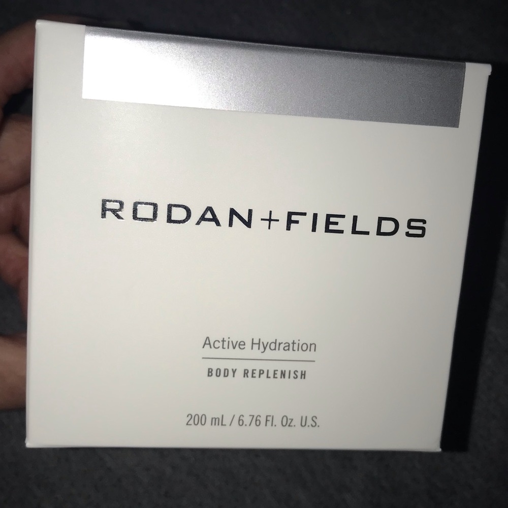 Rodan and Fields Active Hydration Body Replenish